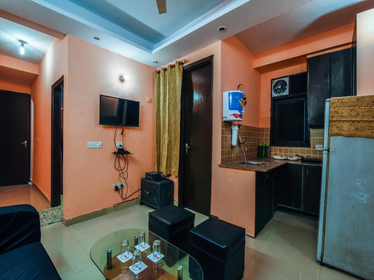 Classic 2Bhk Stay At Discounted Price In Delhi Esterno foto