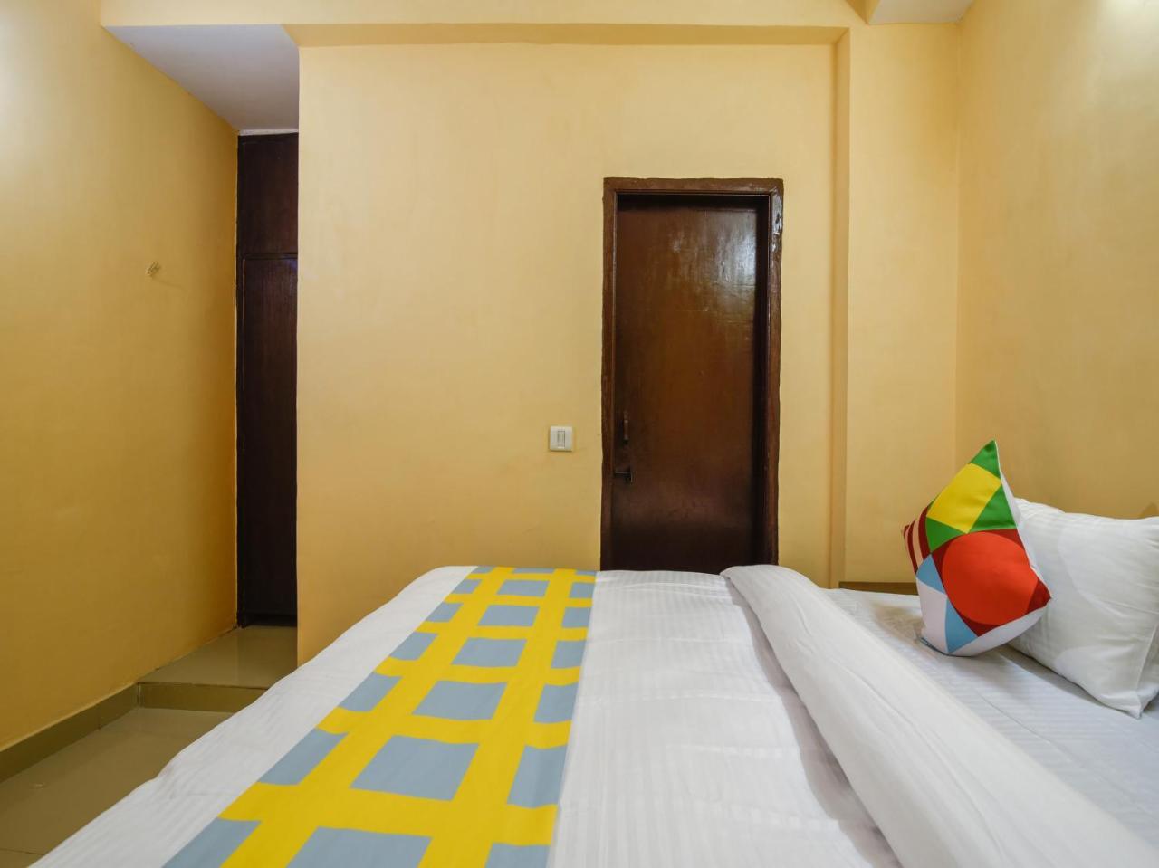 Classic 2Bhk Stay At Discounted Price In Delhi Esterno foto